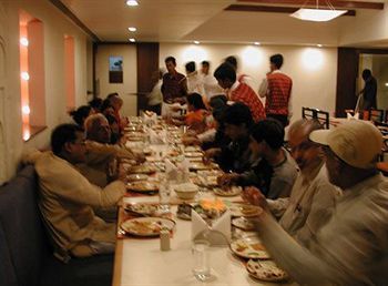 حيدر أباد Rajdhani المظهر الخارجي الصورة